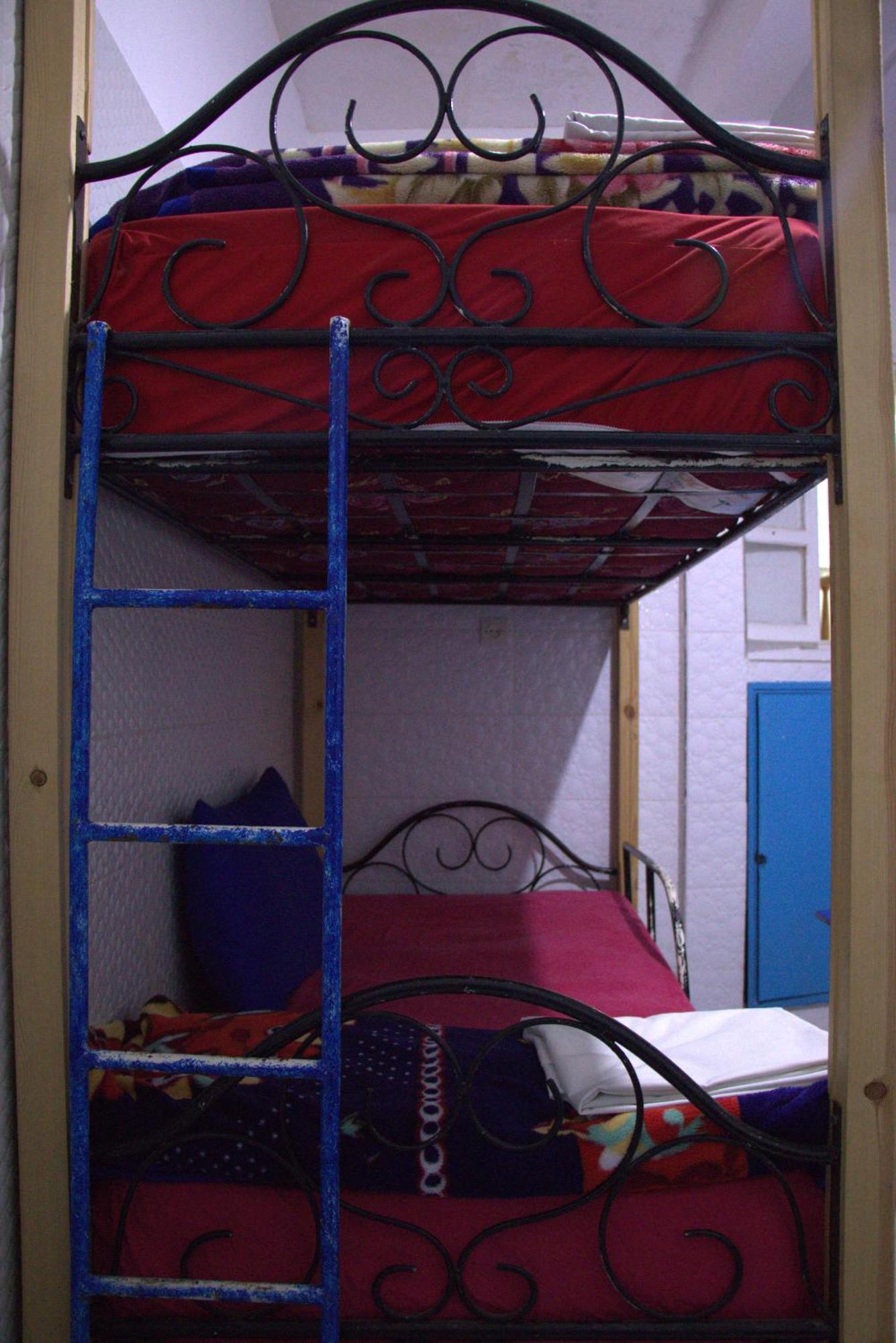 White And Blue Hostel Essaouira Luaran gambar