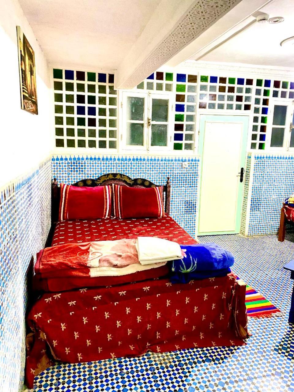 White And Blue Hostel Essaouira Luaran gambar